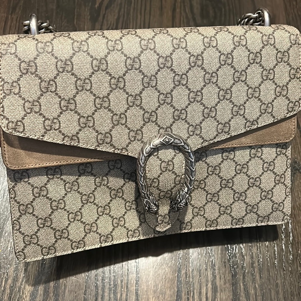 Gucci 'big Dionysus' shoulder bag in taupe suede and GG Supreme like new